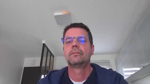 jhmec44000 online show from March 24, 10:20 am