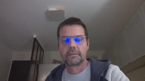 jhmec44000 online show from April 5, 9:34 pm