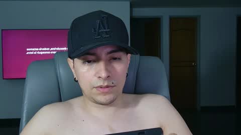 Jhoan Saenz online show from November 14, 4:22 am