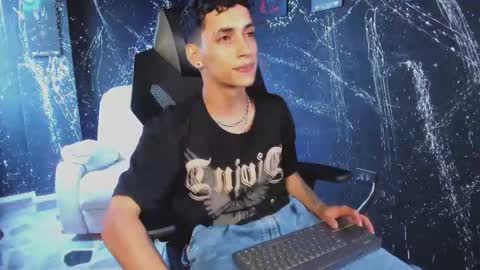 jhoanleandro online show from September 20, 4:19 pm