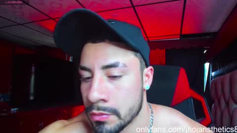 Jhojan Strong  online show from October 23, 9:35 pm