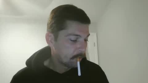 Snapshot of jholls chatting on February 10, 1:03 am jholls online show from February 10, 1:03 am