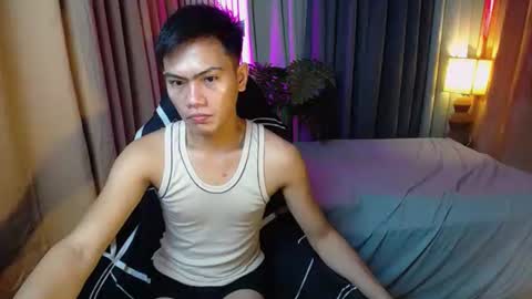 Snapshot of jhon_cummer chatting on November 30, 5:17 pm jhon_cummer online show from November 30, 5:17 pm