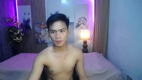 Snapshot of jhon_cummer chatting on January 10, 4:03 am jhon_cummer online show from January 10, 4:03 am