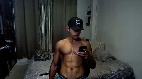 Snapshot of jhon_wich2 chatting on May 6, 3:39 pm Jhon wich2 online show from May 6, 3:39 pm
