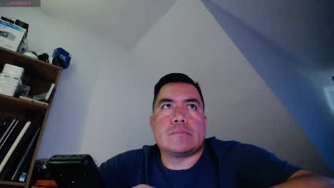 Snapshot of jhonatan_morales_s chatting on May 29, 6:28 pm jhonatan_morales_s online show from May 29, 6:28 pm
