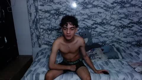 jhonay__cute online show from March 31, 4:35 am