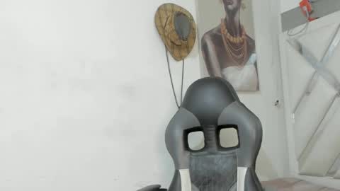 jhonny online show from January 8, 9:32 am