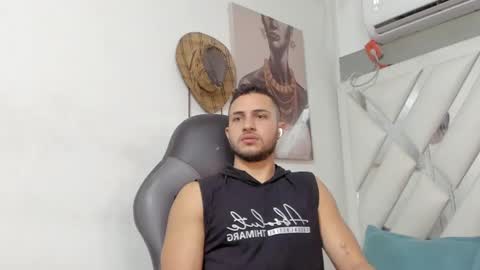 jhonny online show from January 12, 3:39 am