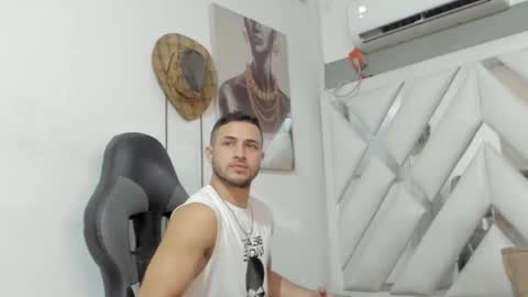 jhonny online show from January 13, 3:56 am