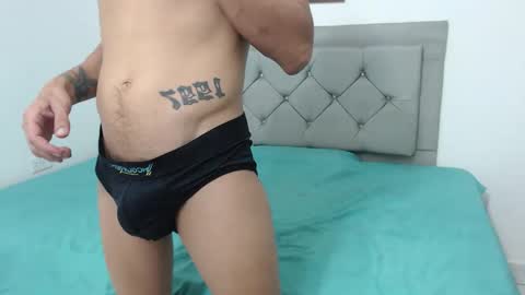 jhonny_k online show from May 27, 1:57 am