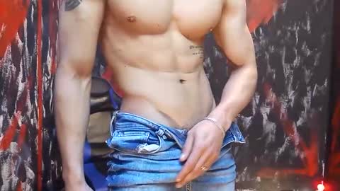 jhonny_thes28 online show from April 9, 6:19 am