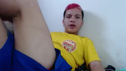 Snapshot of jhonvargas6969 chatting on December 16, 4:12 pm jhon online show from December 16, 4:12 pm