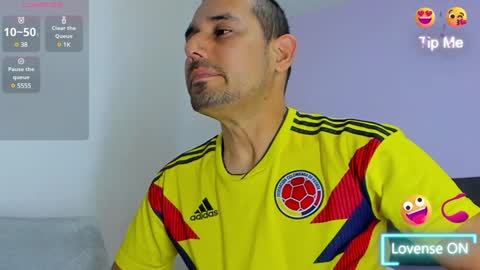 Snapshot of jhonyalzate chatting on January 13, 1:13 am Jhony Alzate online show from January 13, 1:13 am