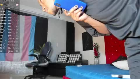 jhonymiller online show from July 5, 8:27 pm