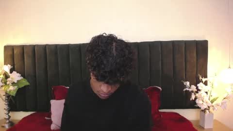 jhos online show from April 10, 1:27 pm