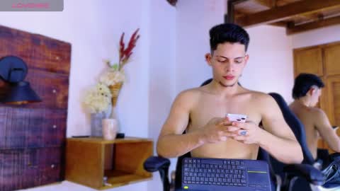 jhosuavega online show from April 12, 7:08 pm