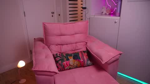 Snapshot of jhulysex chatting on September 17, 12:45 am jhulysex online show from September 17, 12:45 am