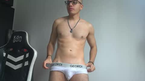 Jhx online show from February 9, 6:23 pm