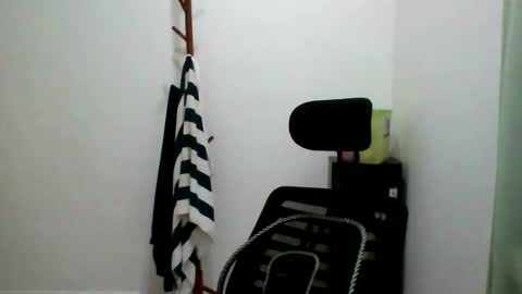 Alex online show from November 4, 1:27 am