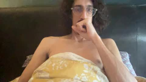 Snapshot of jiggz1986 chatting on January 22, 11:12 am Jigz1986 online show from January 22, 11:12 am