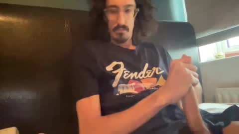 Snapshot of jiggz1986 chatting on February 7, 11:45 am Jigz1986 online show from February 7, 11:45 am