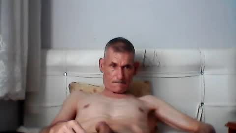 jigolo_golo35 online show from July 3, 1:17 pm