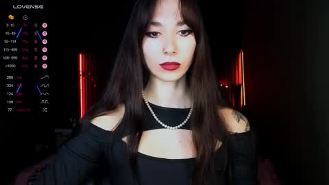 Snapshot of jillverdon chatting on December 5, 6:59 pm Jill Verdon online show from December 5, 6:59 pm