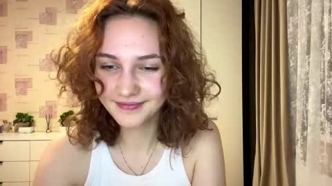 Snapshot of jillysstar chatting on February 25, 4:16 pm Dinas fov online show from February 25, 4:16 pm