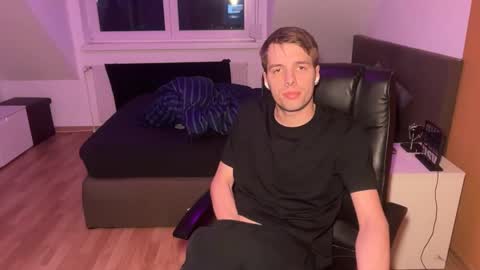 Snapshot of jim_fury chatting on February 19, 5:09 pm Jimmy online show from February 19, 5:09 pm