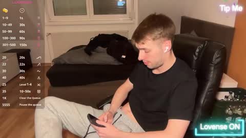 Jimmy online show from April 14, 4:13 pm