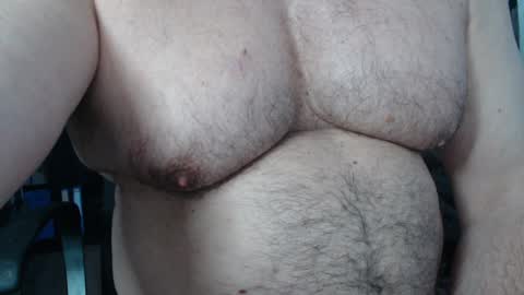 Snapshot of jimbeefbear chatting on December 8, 1:58 pm Jim online show from December 8, 1:58 pm