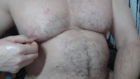 Snapshot of jimbeefbear chatting on January 11, 10:07 pm Jim online show from January 11, 10:07 pm