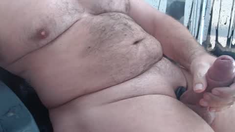 Snapshot of jimbeefbear chatting on September 20, 11:11 am Jim online show from September 20, 11:11 am