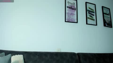 Snapshot of jimecris chatting on September 28, 2:39 am Cris J online show from September 28, 2:39 am