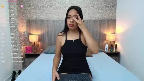 Jimena Salazar online show from March 17, 11:24 am