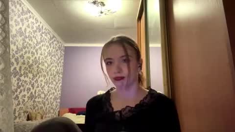 Josseline online show from February 13, 3:30 pm