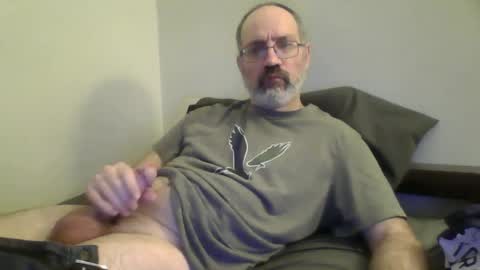 Snapshot of jimmielove2046 chatting on December 18, 12:21 am jimmielove2046 online show from December 18, 12:21 am