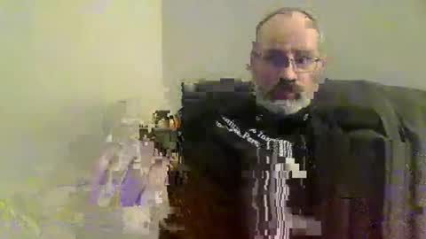 Snapshot of jimmielove2046 chatting on February 3, 5:51 am jimmielove2046 online show from February 3, 5:51 am