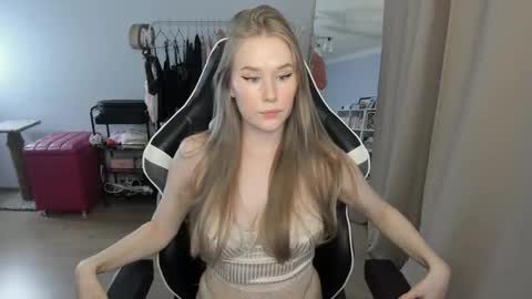 Snapshot of jimmy_and_amy chatting on October 7, 2:14 pm Amy next stream on Wednesday Thursday Friday Saturday and Sunday at 16 pm GMT3 online show from October 7, 2:14 pm