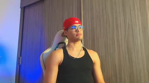 Jimmy Leeh online show from November 28, 4:37 am