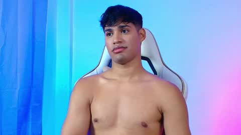 Jimmy Leeh online show from April 18, 6:50 am