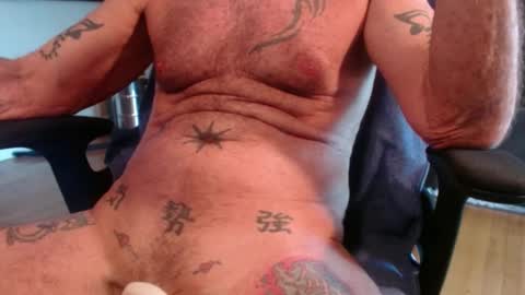 Snapshot of jimshard7x6 chatting on February 13, 10:22 pm cock model bathing suit model online show from February 13, 10:22 pm