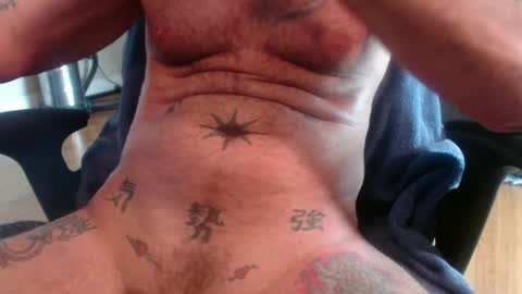 Snapshot of jimshard7x6 chatting on February 23, 9:37 pm cock model bathing suit model online show from February 23, 9:37 pm