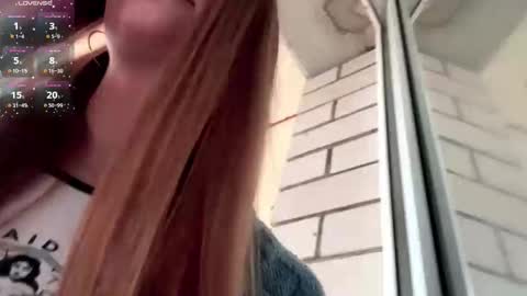 Snapshot of jinnyjaquins chatting on November 21, 7:40 am Jinny online show from November 21, 7:40 am