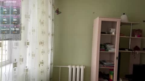 Snapshot of jinnyjaquins chatting on November 27, 8:27 am Jinny online show from November 27, 8:27 am