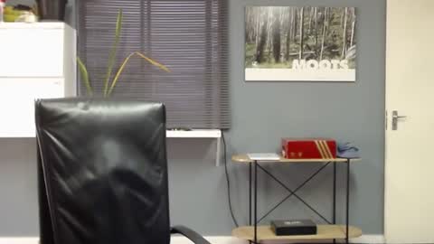 JamesJan van Rebel online show from December 7, 3:30 pm