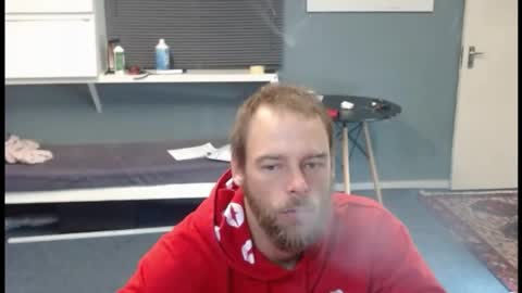 JamesJan van Rebel online show from April 18, 12:14 am