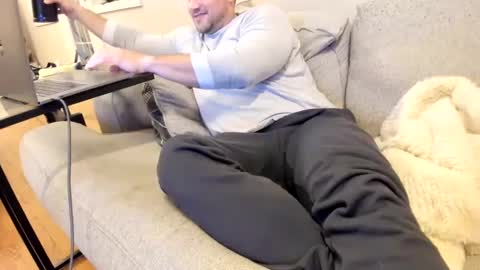 Snapshot of jjman850jjj1234 chatting on March 6, 2:41 am jjman850jjj1234 online show from March 6, 2:41 am