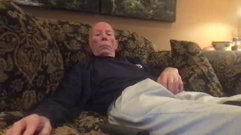 Snapshot of jlk7777 chatting on January 4, 4:43 pm jlk7777 online show from January 4, 4:43 pm